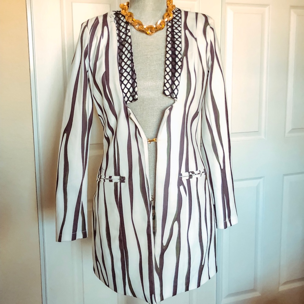 Lance perfume blazer